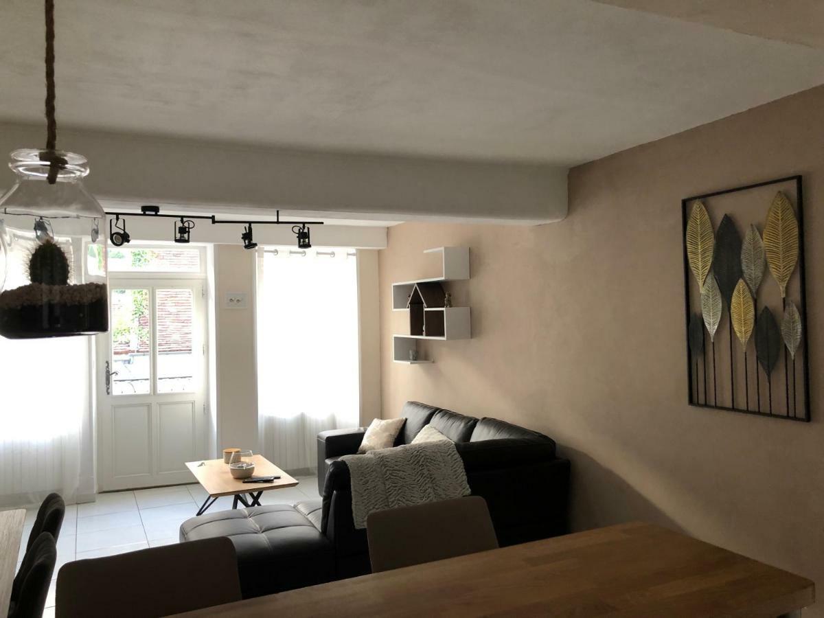 Batisse Du Pont Pinard Et Son Granit Rose Villa Semur-en-Auxois Ngoại thất bức ảnh