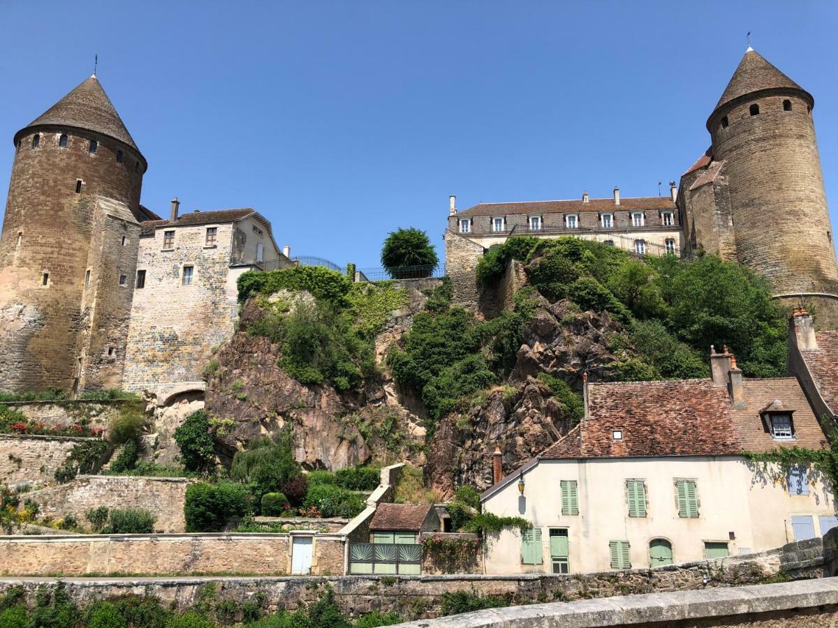 Batisse Du Pont Pinard Et Son Granit Rose Villa Semur-en-Auxois Ngoại thất bức ảnh